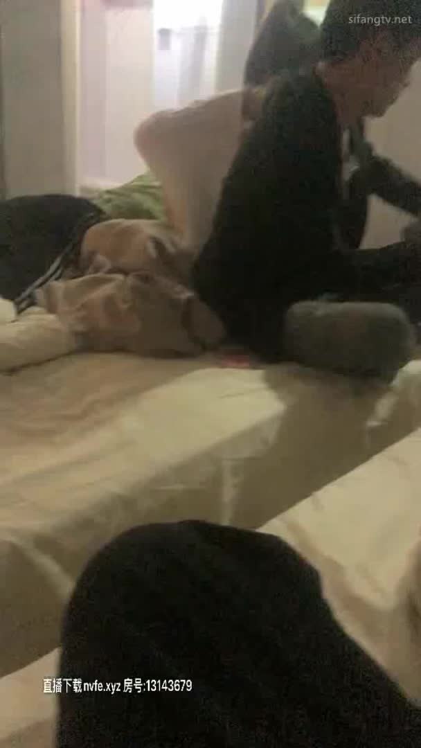 极品白皙女神失恋醉酒于半梦半醒间被强上啪啪爆干 极度挣扎仍然插入爆操 喊着前男友名字 表情娇喘销魂诱人